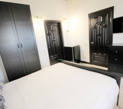 302 - Четырехместный мансардный номер с боковым видом на море в Азов Инн