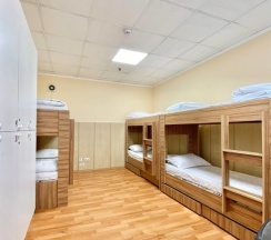 Кровать в общем номере (мужской номер) в Alma-Ata Hostel