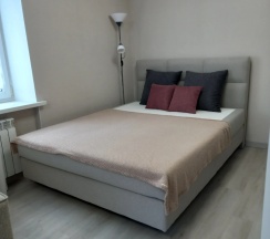 Двухместные апартаменты c 1 комнатой с балконом (двуспальная кровать) в Квартира Уютная Однокомнатная в Центре Калининграда