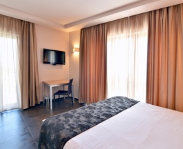 Двухместные апартаменты c 1 комнатой двуспальная кровать в lti Dolce Vita Sunshine Resort