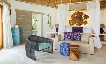 Двухместный номер oceanfront двуспальная кровать в Shangri-la Caribe Beach Village Resort