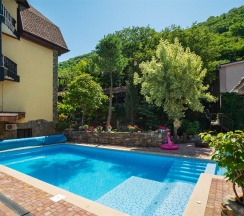 6-местный 2-комнатный "Семейный" номер с балконом в Манэ