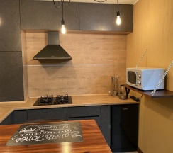 Четырёхместные апартаменты c 1 комнатой в Apart Den City Center Apartments