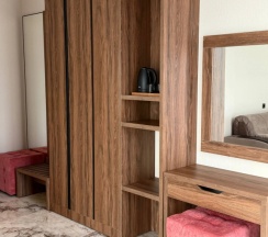 Двухместный люкс с балконом и с красивым видом из окна двуспальная кровать в Лучезарный