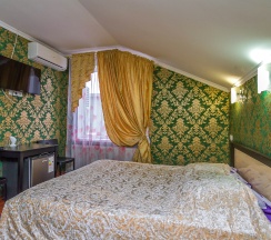 Трехместный номер Делюкс в Натали