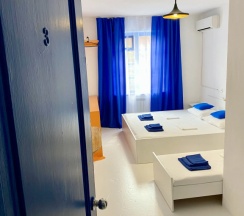 Трёхместный номер Standard с красивым видом из окна в Арт-отельчик