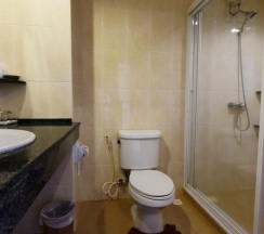 Номер Standard с балконом и с видом на город в Phu View Talay Resort