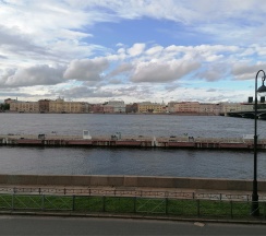 Категория 1 (Апартаменты с видом на Неву) в Hotel park river