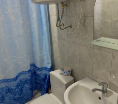 Двухместный номер Standard с балконом и с красивым видом из окна (двуспальная кровать) в Кипарис