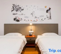 Двухместный номер Standard 2 отдельные кровати в Holiday Inn Shanghai Dianhu (Zhujiajiao Scenic Area Ancient Town)