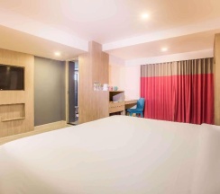 Двухместный семейный номер Standard двухъярусная кровать в Ibis Styles Bangkok Sukhumvit 50