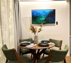 Дом «DOUBLE» с банным чаном на террасе в Luxe House