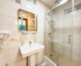 Двухместный без окна в Чайковский