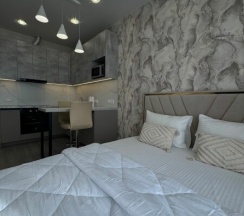 Большевистская 1а , эт8, кв 79 в Good nights