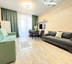 Апартаменты с балконом в Апартаменты Like Home на Земнухова 2