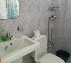 Двухместный номер Standard с балконом двуспальная кровать в Ruzanna inn