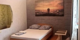 Томск: Апартаменты Апартаменты на ул. Кошурникова, 5