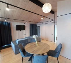 Двухкомнатное семейное Шале с террасой и видом на горы в Home-Olkhon