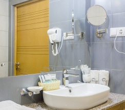 Люкс с 1 спальней и диваном-кроватью в Санмаринн