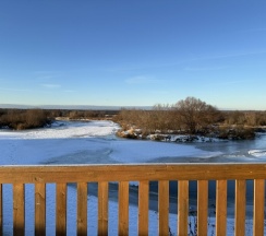 Дом A-frame в Над Рекой