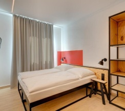 Одноместный номер Standard двуспальная кровать в MEININGER Hotel Leipzig Hauptbahnhof