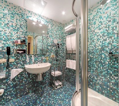 Люкс с видом на море в Ревиталь Парк