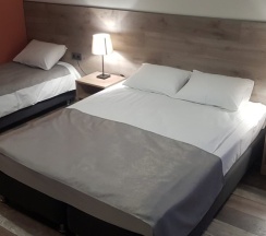 Трёхместный номер Standard в 65Home