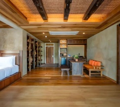 Люкс Family с 2 комнатами с балконом и с видом на город в Dinso Resort & Villas Ko Chang, Vignette Collection