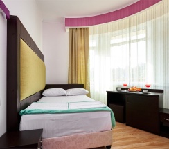 Сингл Делюкс без балкона с видом на сад и горы в Диса