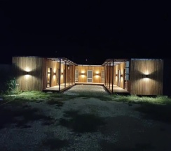 Пятиместное шале рядом с пляжем в Отель BlackSeaHotel Ldzaa