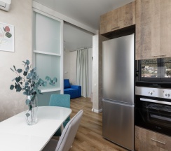 Двухкомнатный люкс (48/99) в Frukty Rent