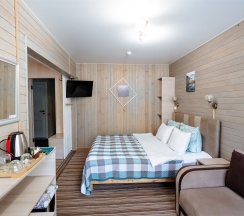 Четырехместный номер с балконом в Green Park Arkhyz&SPA
