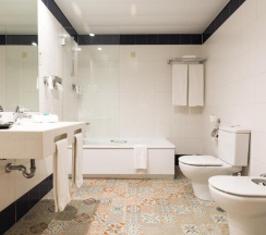 Двухместный номер Standard двуспальная кровать в Legendary Porto Hotel