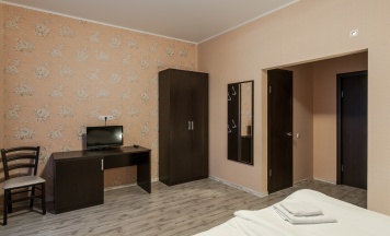 Двухместная комната Стандарт с 2 кроватями в Базилик