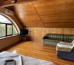 Коттедж с красивым видом из окна в Лучшее место