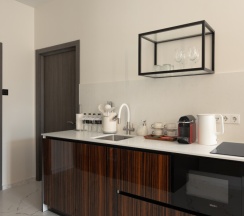 Апартаменты для 5 гостей в V Hotel&Rooftop lounge