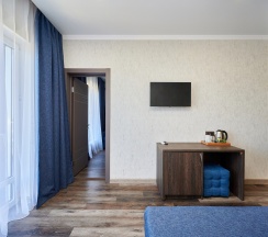 Коннект с балконом. Вид на море в Val`kont hotel