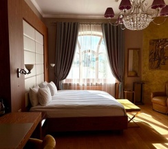 HERMES в Malakhovka Palace