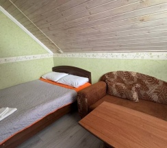 Стандартный трехместный номер в Ямал