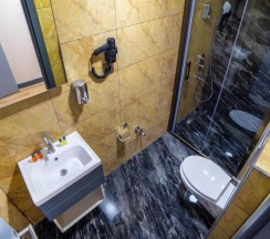 Семейный номер Deluxe в Blue Marina Hotel