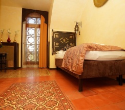 Номер Standard с красивым видом из окна в Hotel Villa Oriental & Restaurant