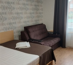 Номер 9 в Эмигрант