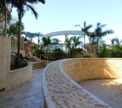 Апартаменты с 2 комнатами с балконом в Sunset apartment's Residence du Golf