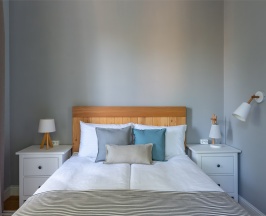 Улучшенный 2х местный номер с 1 кроватью в Ида