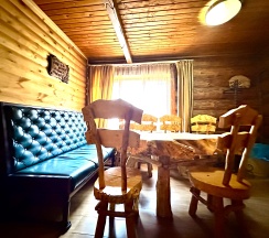 Дом с баней и мангальной зоной в Партия