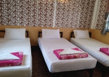 Трёхместный номер Standard в Khrue Wan Resort