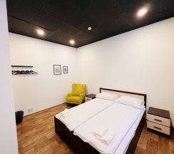 ДВУХМЕСТНЫЙ НОМЕР с общей ванной комнатой в Proloft city hostel&rooms