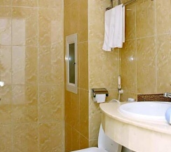 Двухместный номер Superior двуспальная кровать в The Carnation Hotel Da Nang