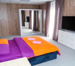 Отдельный номер с двуспальной кроватью в Maziiz hotel на Советском