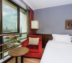 Семейный люкс в A-One Bangkok Hotel